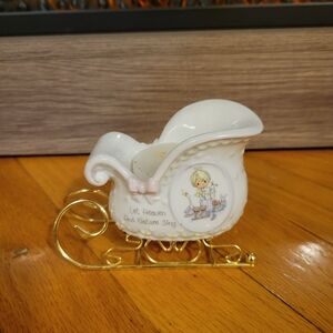 PRECIOUS MOMENTS CHRISTMAS SLEIGH " LET HEAVEN AND NATURE SING " VOTIVE HOLDER